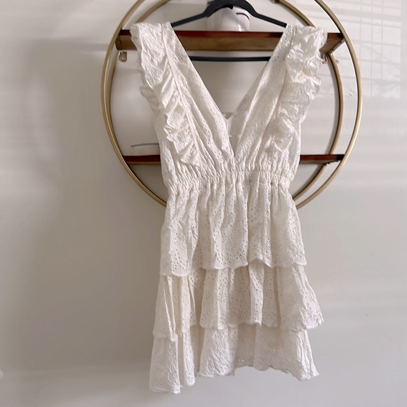 Love the Label Deep V Plunging Neck Ruffle Puff Sleeve 100% Cotton Dress S - Picture 1 of 7